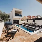 Nola Luxury Villa