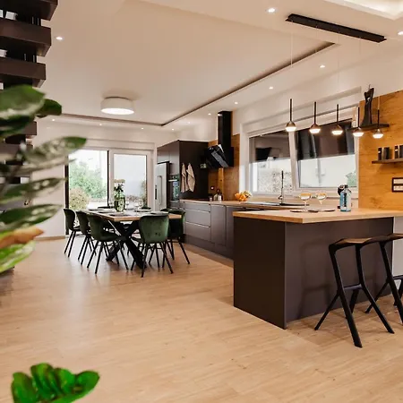 Nola Luxury Вилла *