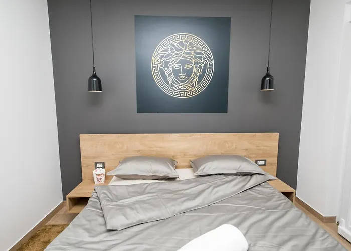 Nola Luxury فيلة فوديس