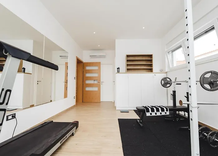 فيلة Nola Luxury فوديس