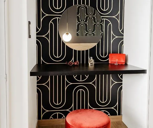 فيلة Nola Luxury