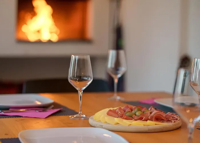 Nola Luxury * فوديس