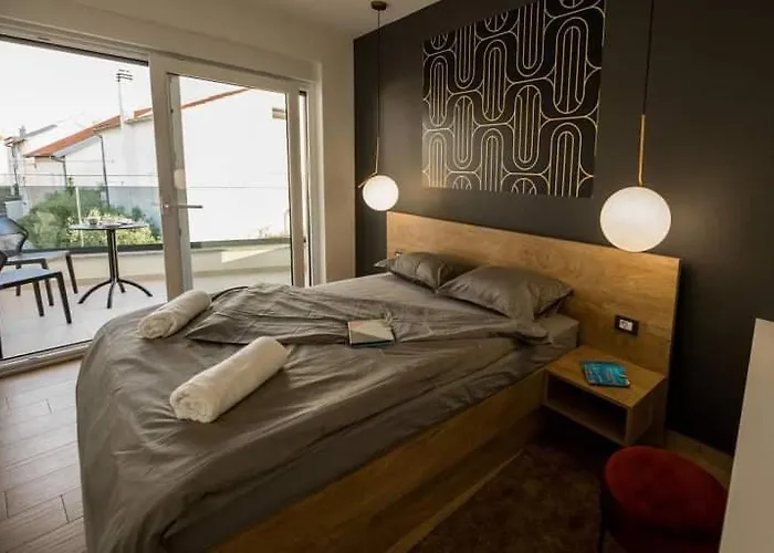 Nola Luxury فيلة